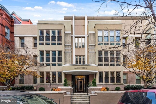 1445 N St NW, Unit 204
