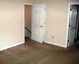 4304 Hunters Club Dr in Raleigh, NC - Building Photo - Building Photo