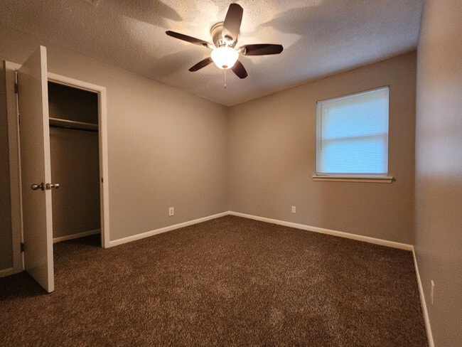 612 Lindenhurst Dr in North Little Rock, AR - Building Photo - Building Photo