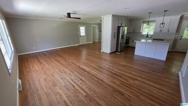 955 3rd Ave NW in Alabaster, AL - Building Photo - Building Photo