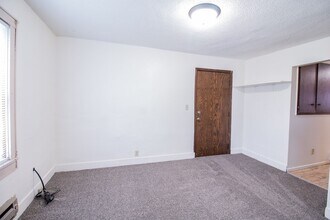 1106 16th St N in Fargo, ND - Building Photo - Building Photo