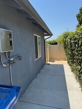 5300 Glasgow Ct in Los Angeles, CA - Building Photo - Building Photo