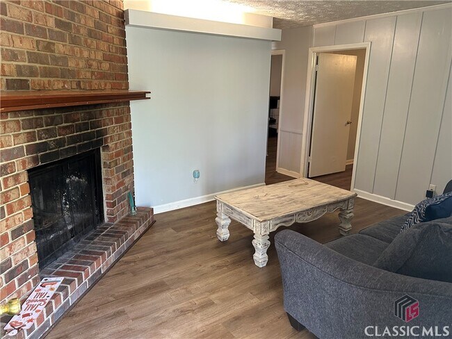 1112 Kings Mill Run N in Athens, GA - Building Photo - Building Photo