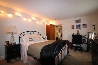 50 Parkman St in Brookline, MA - Building Photo - Building Photo