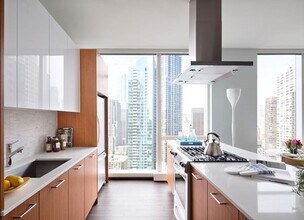 500 N Lake Shore Dr in Chicago, IL - Foto de edificio - Building Photo