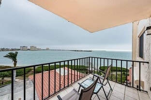6218 Palma Del Mar Blvd S in St. Petersburg, FL - Building Photo