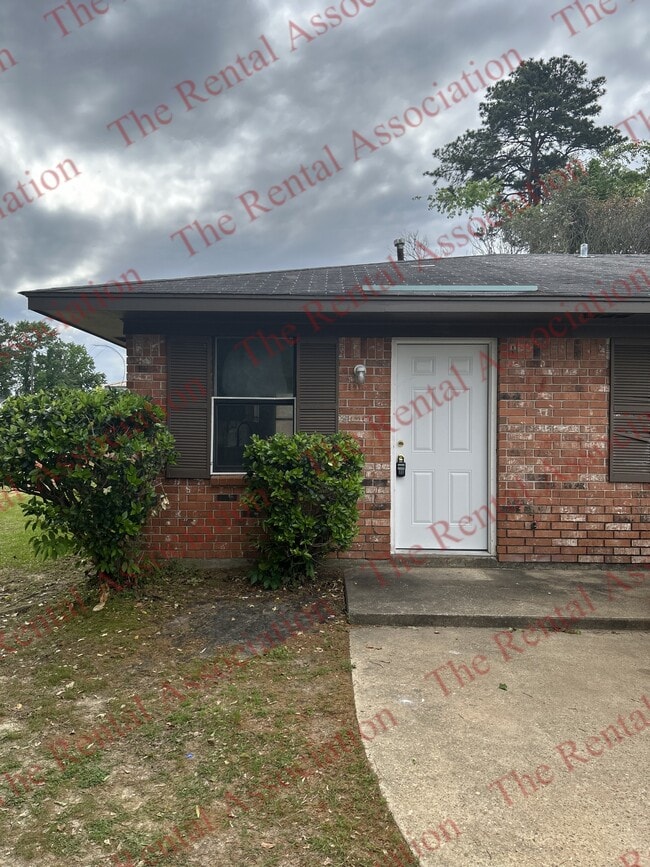 property at 1910 Illinois Ave