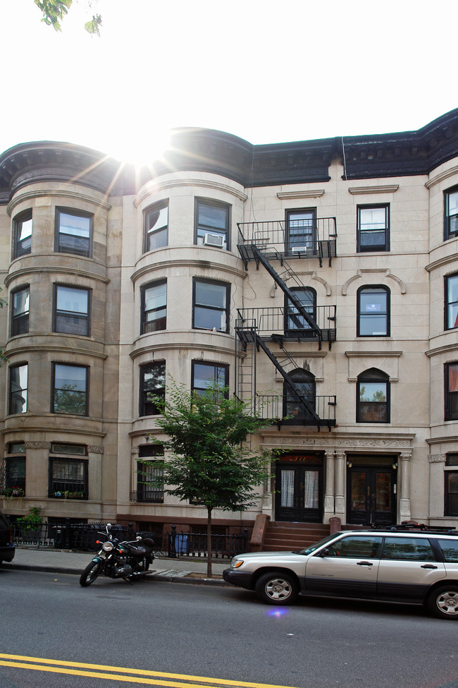 311 6th Ave in Brooklyn, NY - Foto de edificio - Building Photo