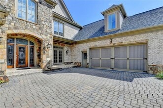 8330 Royal Melbourne Way in Duluth, GA - Building Photo - Building Photo