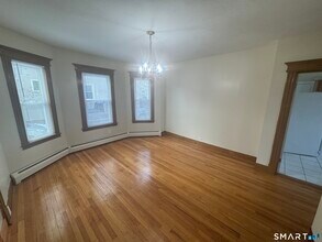 110 Adelaide St in Hartford, CT - Building Photo - Building Photo