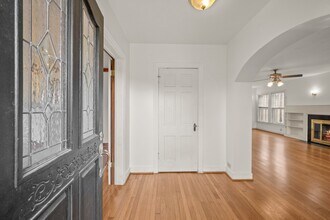 3223 Charleston St in Houston, TX - Building Photo - Building Photo