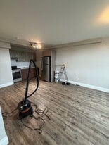 106 N Grove St, Unit 705 in East Orange, NJ - Building Photo