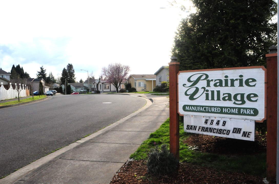 Prairie Village in Salem, OR - Building Photo