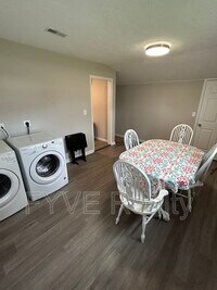 33853 Patton Dr photo'