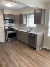 5338 W Sunnyside Ave, Unit #2 in Chicago, IL - Building Photo - Building Photo