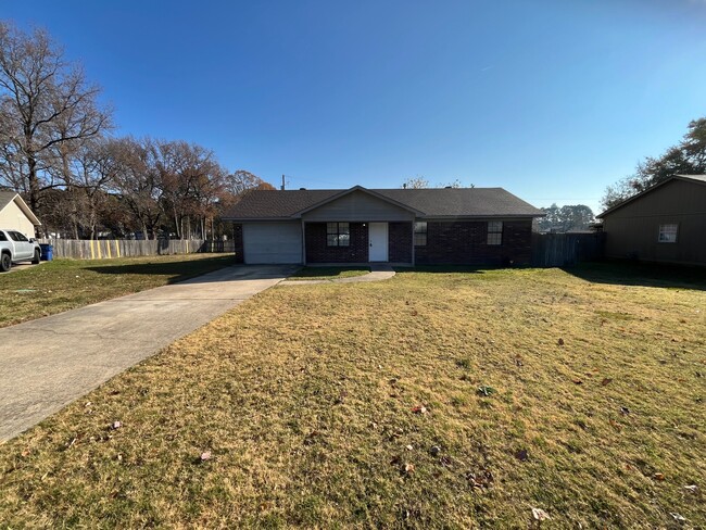 property at 26 Park Cir