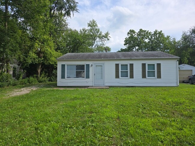 property at 1917 Southwood Dr