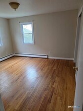 156 Garden Dr in Bridgeport, CT - Building Photo - Building Photo