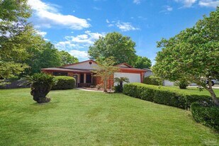 2009 Coral St in Pensacola, FL - Building Photo