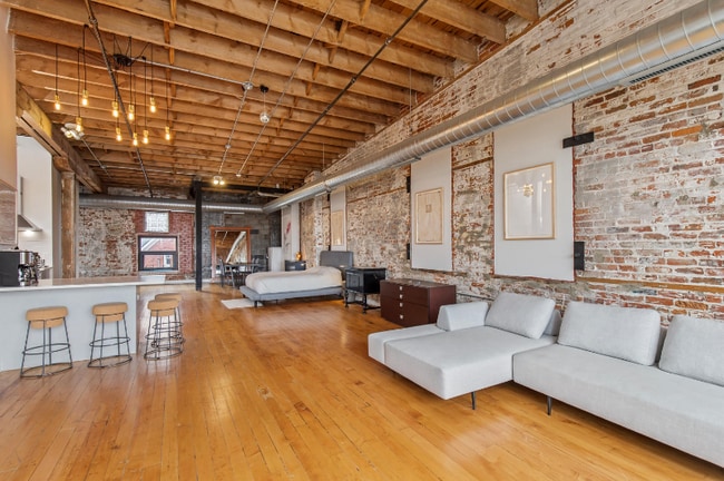 1410 Gratiot Ave in Detroit, MI - Building Photo - Building Photo