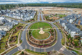 32772-32796 Ten Trails Pky SE in Black Diamond, WA - Building Photo - Building Photo