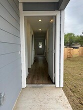 45 Trinity Cir in Lockhart, TX - Building Photo - Building Photo
