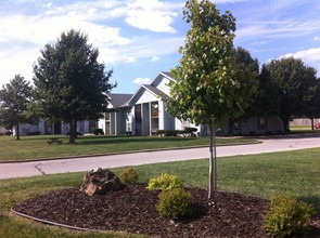 Pheasant Run Apartments by Bryan Properties in Nixa, MO - Building Photo - Building Photo