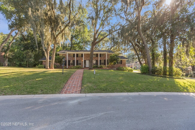 1922 Holly Oaks Ravine Dr in Jacksonville, FL - Building Photo - Building Photo