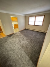 616 Ivy Ave E in St. Paul, MN - Building Photo - Building Photo