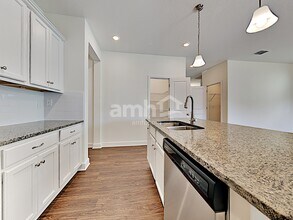 398 Sandstone Dr in St. Augustine, FL - Foto de edificio - Building Photo