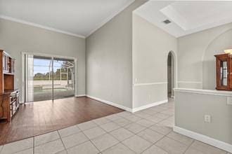 402 Terranova St in Winter Haven, FL - Foto de edificio - Building Photo