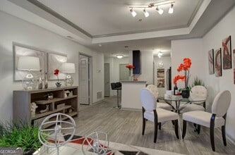 1970 Peachford Rd in Dunwoody, GA - Building Photo - Building Photo