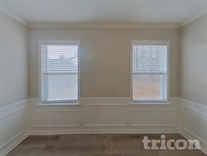 9106 Valleyview Ct in Union City, GA - Foto de edificio - Building Photo