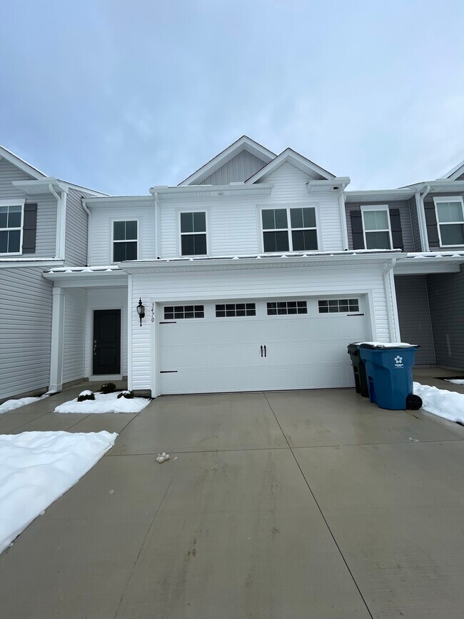 3470 Magnolia Ln Rentals in Uniontown, OH