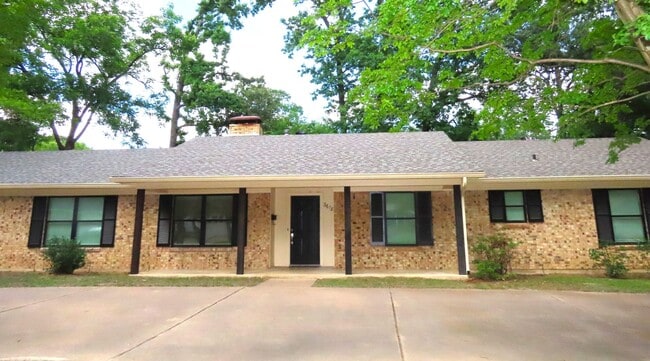 3618 Silverwood Dr in Tyler, TX - Building Photo - Building Photo