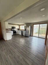 1019 Higby Dr in Cedar Falls, IA - Building Photo - Building Photo