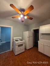 52 William St in Yonkers, NY - Foto de edificio - Building Photo