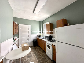823 Dorchester Ave, Unit 2 in Boston, MA - Building Photo
