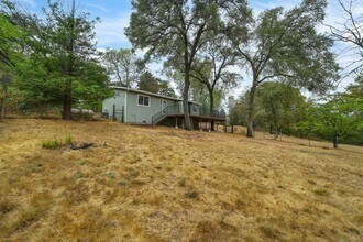 4382 Burt Ln in Auburn, CA - Building Photo - Building Photo