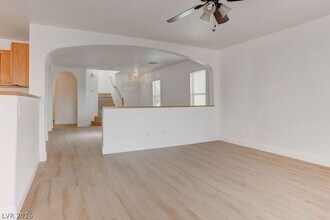 6540 E Slate Springs Ct in Las Vegas, NV - Building Photo - Building Photo