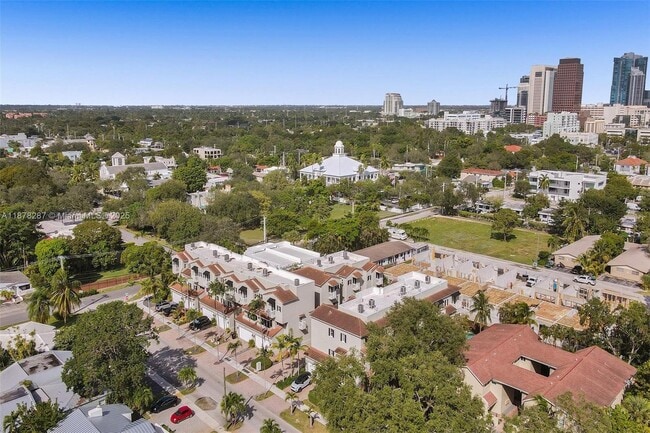 427 SE 13th St in Fort Lauderdale, FL - Building Photo - Building Photo