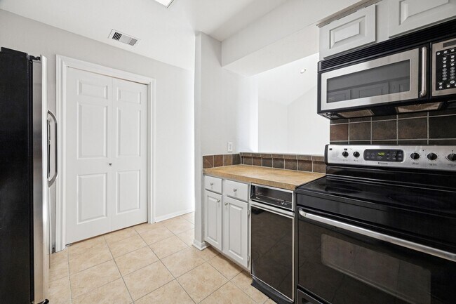 property at 5200 Weslayan St