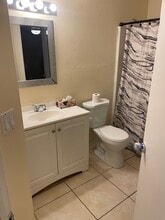 976 Leeward Pl, Unit 102 in Altamonte Springs, FL - Building Photo - Building Photo
