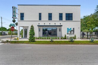 902 E Curtis St in Tampa, FL - Building Photo - Building Photo