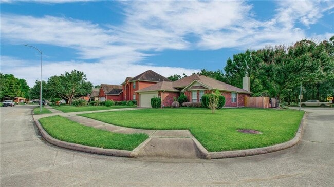 19319 Pinewood Mist Ln in Humble, TX - Building Photo - Building Photo