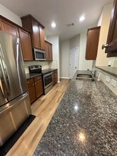 6322 Story Cir in Norcross, GA - Foto de edificio - Building Photo