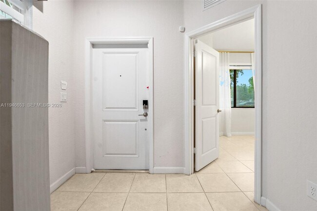 20814 NE 5th Ct in Miami, FL - Building Photo - Building Photo