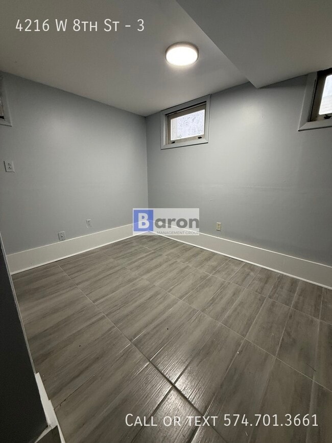 4216 W 8th St in Cincinnati, OH - Building Photo - Building Photo