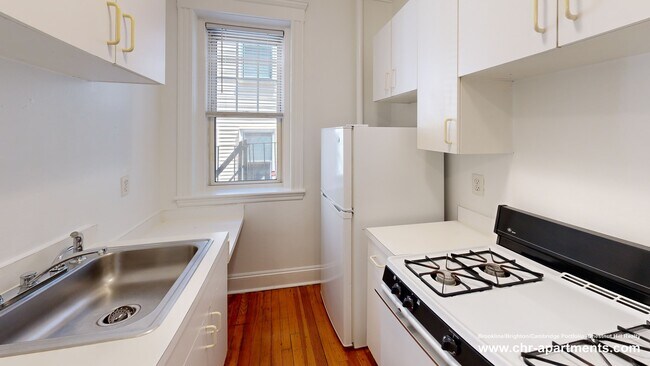 21 Wendell St, Unit 7 in Cambridge, MA - Building Photo - Building Photo