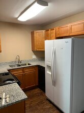 22 Brookside Ct in Cartersville, GA - Building Photo - Building Photo